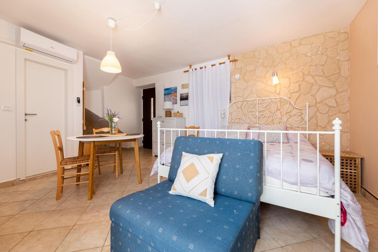 Apartments Riva Baška Dış mekan fotoğraf