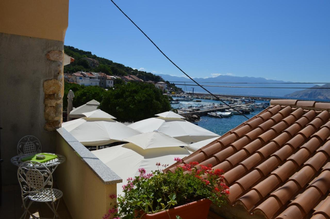 Apartments Riva Baška Dış mekan fotoğraf